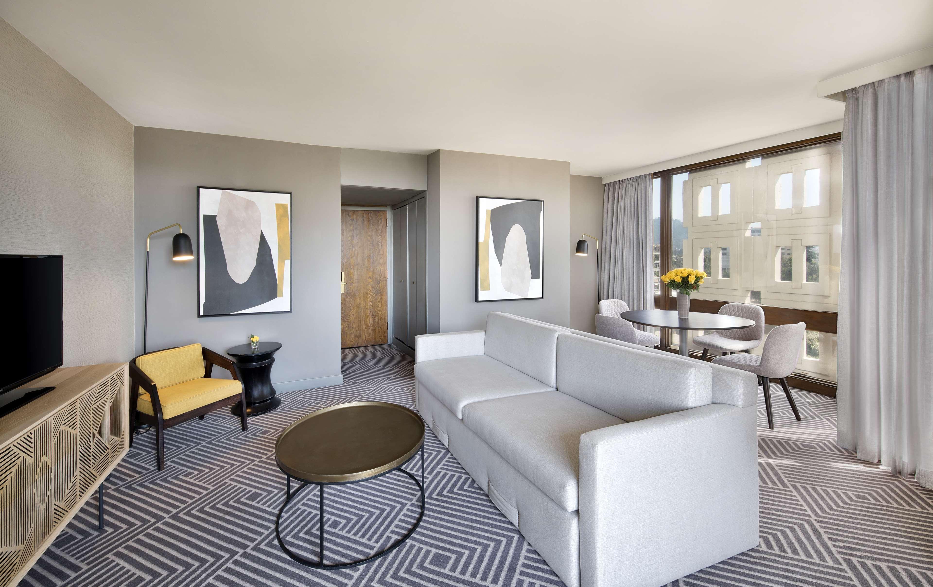 Hilton Addis Ababa Hotel Kültér fotó