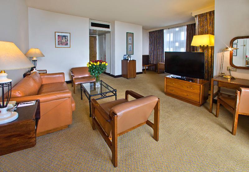 Hilton Addis Ababa Hotel Kültér fotó